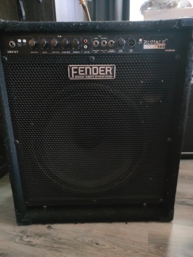 Zdjęcie oferty: Wzmacniacz Fender Rumble 100 PR559 