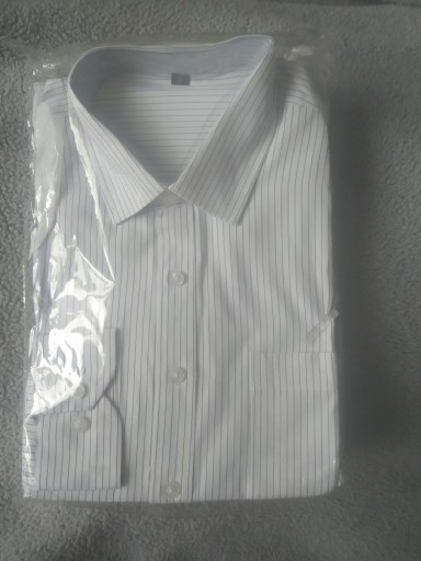 Zdjęcie oferty: Koszula chłopięca biała w paski 158/164