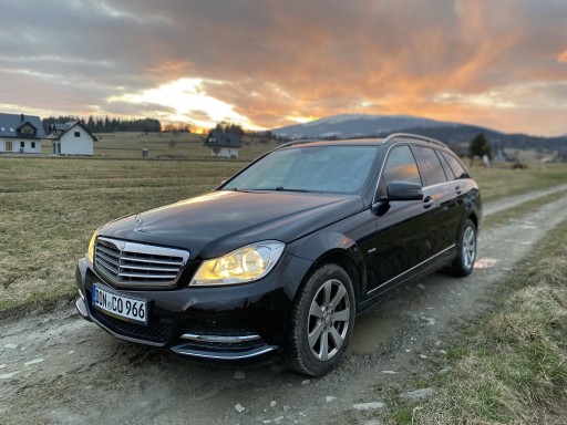 Zdjęcie oferty: Mercedes C klasa 2011 super stan