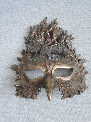 Zdjęcie oferty: Maska ognisty ptak marki VERONESE