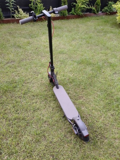 Zdjęcie oferty: Hulajnoga elektryczna XIAOMI Scooter 4 NE 35km