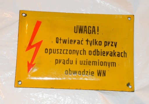Zdjęcie oferty: Tablica BHP z drzwi przedziału WN elektrowozu