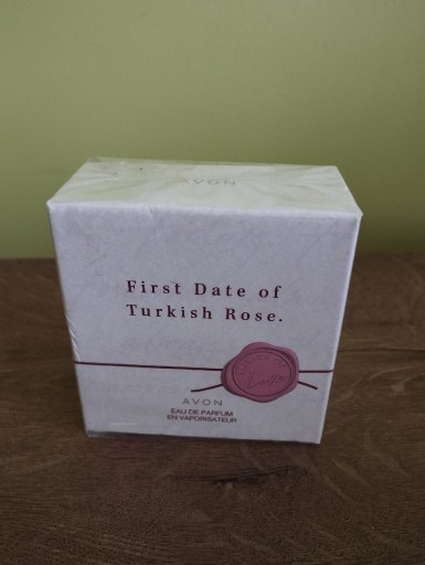 Zdjęcie oferty: avon first date of turkish rose 50 ml
