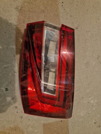 Zdjęcie oferty: Lampa tylna prawa skoda superb