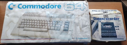 Zdjęcie oferty: commodore c64 zielona dioda + dodatki