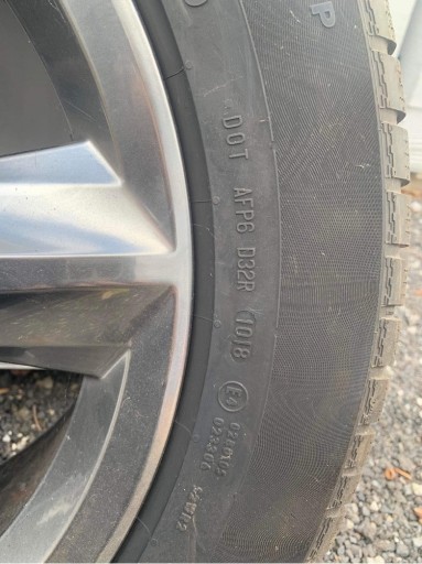 Zdjęcie oferty: Audi alufelgi + opony zima Continental 255 55 R19 