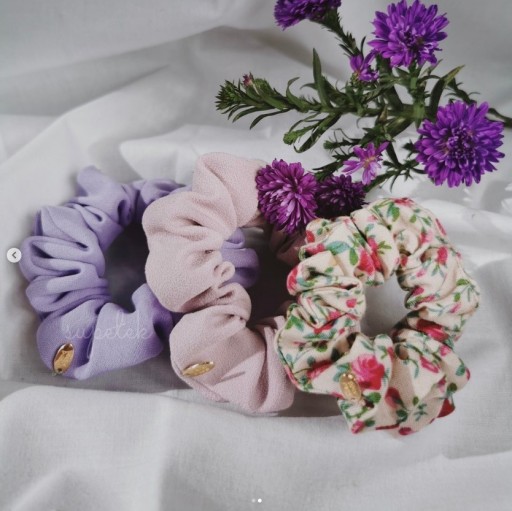 Zdjęcie oferty: Frotki Scrunchies Gumki do włosów handmade - MAŁE