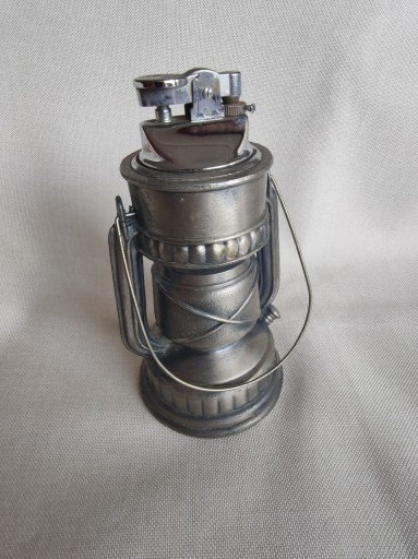 Zdjęcie oferty: Zapalniczka gabinetowa lampa . 