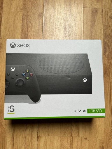 Zdjęcie oferty: Microsoft Xbox Series S 1TB Carbon Black