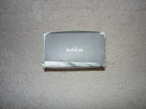 Zdjęcie oferty: Centrala sterująca BroadLink RM4 mini