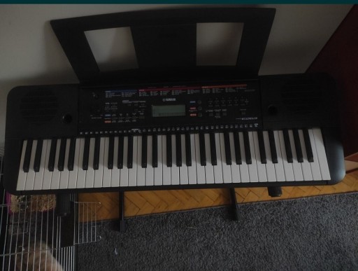 Zdjęcie oferty: Keyboard Yamaha psr E263