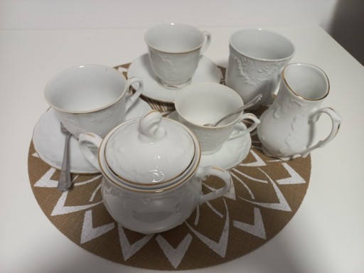 Zdjęcie oferty: Zestaw do kawy i herbaty porcelana
