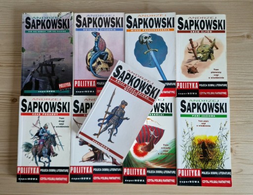 Zdjęcie oferty: Wiedźmin Andrzej Sapkowski Polityka Coś się kończy  Kolekcjonerski Stan