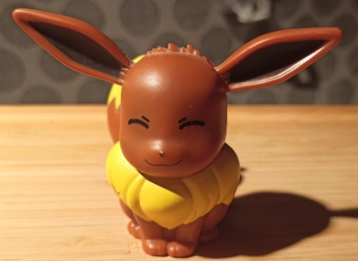 Zdjęcie oferty: Figurka pokémon Eevee Happy Meal