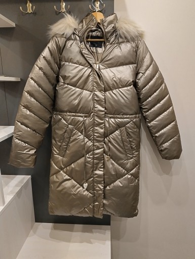 Zdjęcie oferty: Błyszcząca kurtka zimowa damska płaszcz Mohito