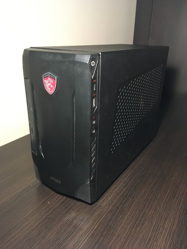 Zdjęcie oferty: Komputer gamingowy z dodatkami - MSI Nightblade