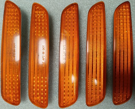 Zdjęcie oferty: Obrysówki 5 szt lampy obrysowe V40 S40 01-04 polift