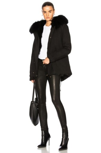 Zdjęcie oferty: Mr Mrs Furs czarna parka mini futro Fursi Mannei