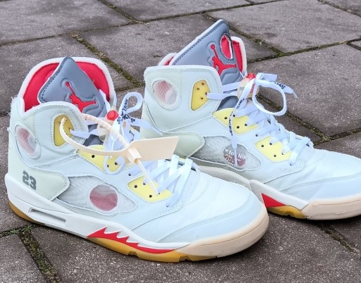 Zdjęcie oferty: Nike Air Jordan 5 Retro Off-White Sail 