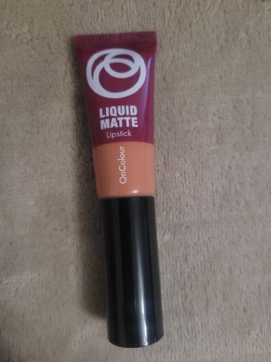 Zdjęcie oferty: Pomadka w płynie- Oriflame 