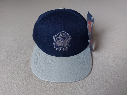 Zdjęcie oferty: Czapka snapback Georgetown Hoyas dziecięca USA