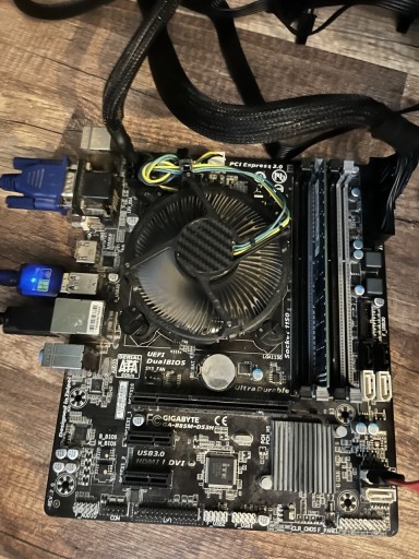 Zdjęcie oferty: Gigabyte B85m DS3h lga 1150 (opis!)