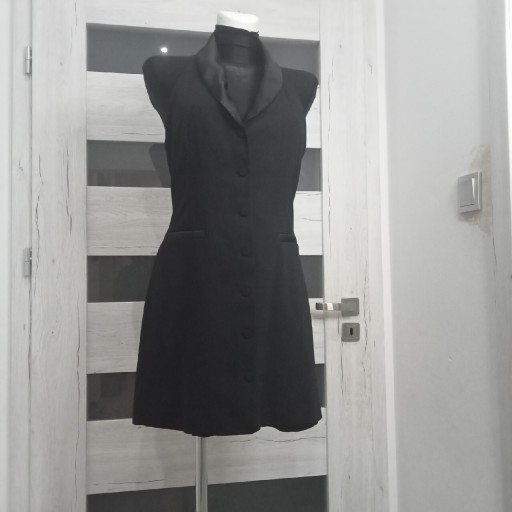 Zdjęcie oferty: Sukienka Zara czarna Nowa z metką styl kamizelki M