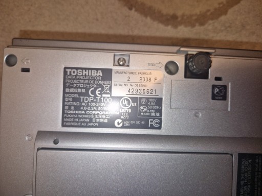 Zdjęcie oferty: Projektor Toshiba TDP-T100