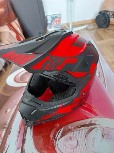 Zdjęcie oferty: KASK CROSS ENDURO ATV MTB LEKKI DZIECI MOTOCYKLOWY