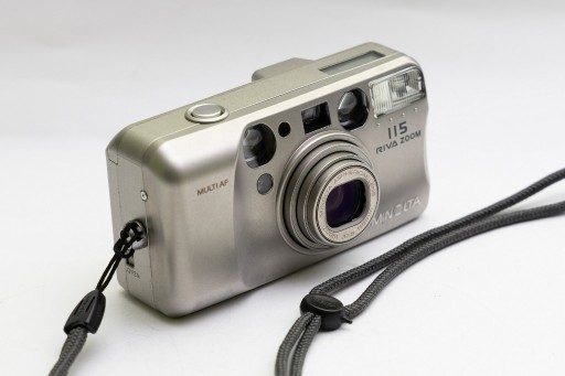 Zdjęcie oferty: Minolta Riva Zoom 115 kompaktowy aparat analogowy