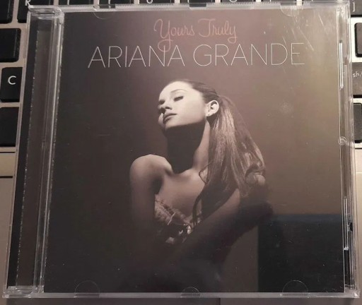 Zdjęcie oferty: Ariana Grande - Yours Truly CD