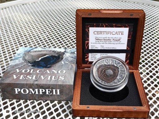 Zdjęcie oferty: Volcano Vesuvius Pompeii 2015 WEZUWIUSZ 2 uncje Ag.999
