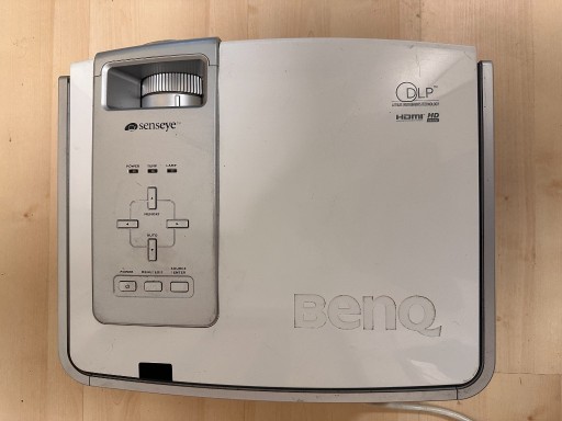 Zdjęcie oferty: Projektor BENQ PE7700