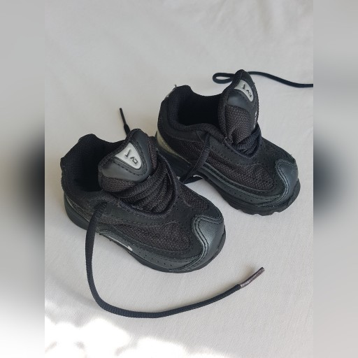 Zdjęcie oferty: Buty dziecięce Nike rozmiar 18.5