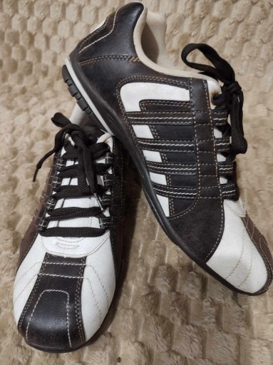 Zdjęcie oferty: Juman ,meskie skorzane buty sportowe 42,nowe