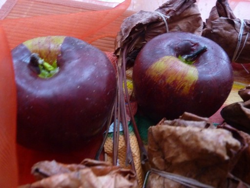 Zdjęcie oferty: Zestaw dekoracja na jesień jabłka kasztany liście