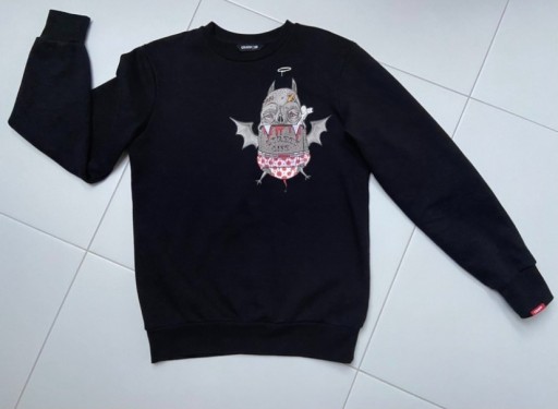 Zdjęcie oferty: Bluza czarna smok z kieszonką CROPP rozm. XS 36 38