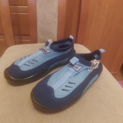 Zdjęcie oferty: Buty do wody rozm. 34