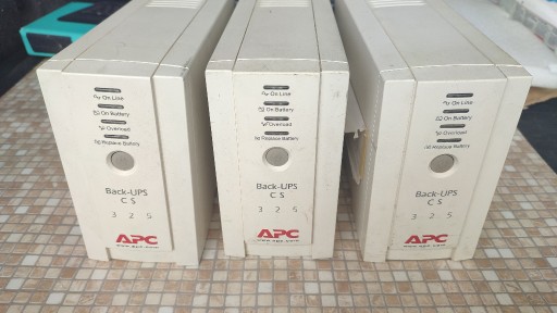 Zdjęcie oferty: UPS APC 325 CS bez baterii