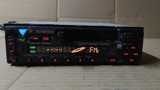Zdjęcie oferty: Kenwood radio kaseta oldschool clasic car sprawne