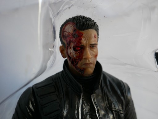 Zdjęcie oferty: TERMINATOR T-800 FIGURKA KOLEKCJONERSKA