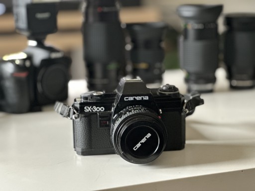 Zdjęcie oferty: Aparat carena sx-300 z obiektywem 50/1.8