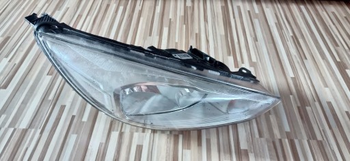 Zdjęcie oferty: Ford FOCUS III 2014-2018 reflektor lampa prawa LED