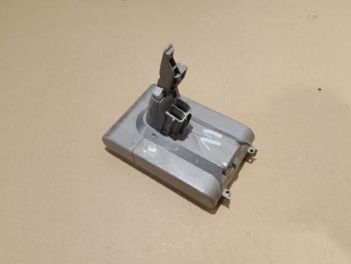 Zdjęcie oferty: Akumulator Dyson SV11 21.6V 2.1Ah Li-ion 