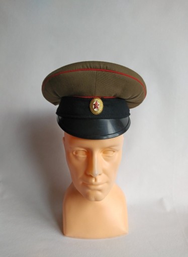 Zdjęcie oferty: Czapka garnizonowa oficera Armia Radziecka ZSRR 
