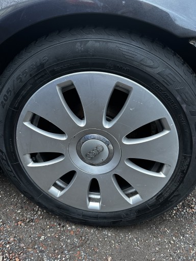 Zdjęcie oferty: 4x felga aluminiowa Audi 8E0601025AE 7.0x16 