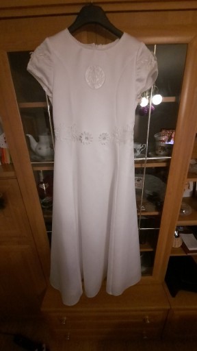 Zdjęcie oferty: Alba dziewczęca 146cm