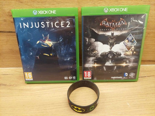 Zdjęcie oferty: Batman Arkham Knight + Injustice 2 Zestaw Xbox