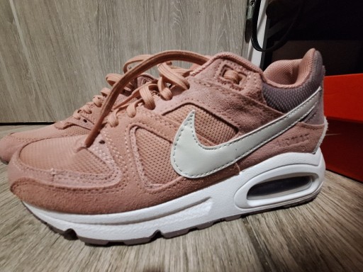 Zdjęcie oferty: Buty sportowe Nike 397690-600 r. 38 różowe