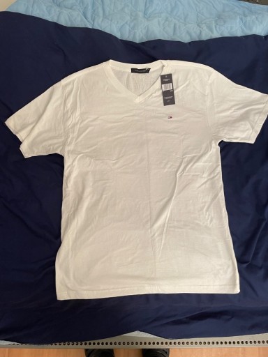 Zdjęcie oferty: T-shirt Tommy Hilfiger, rozm L